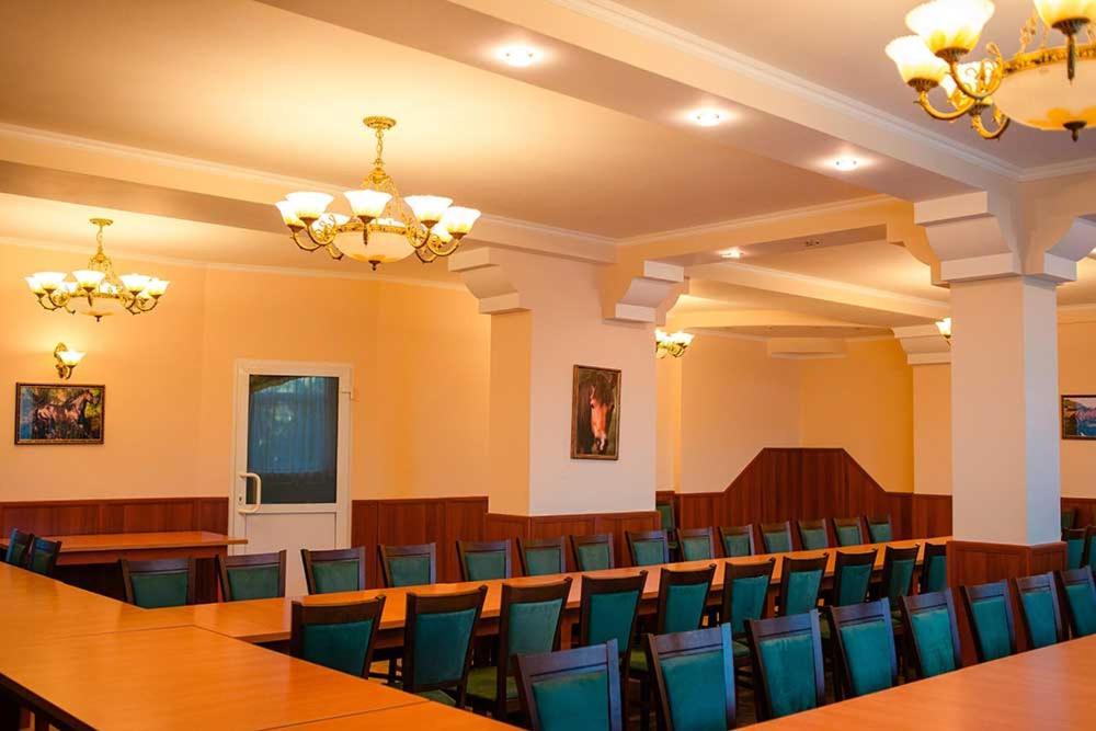 Vershnyk Tscherkassy Exterior foto